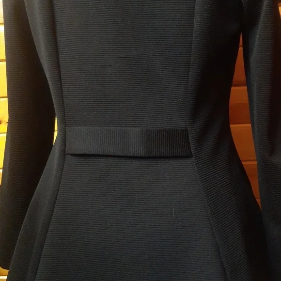 Adorable Jacket - Picture 7 of 11